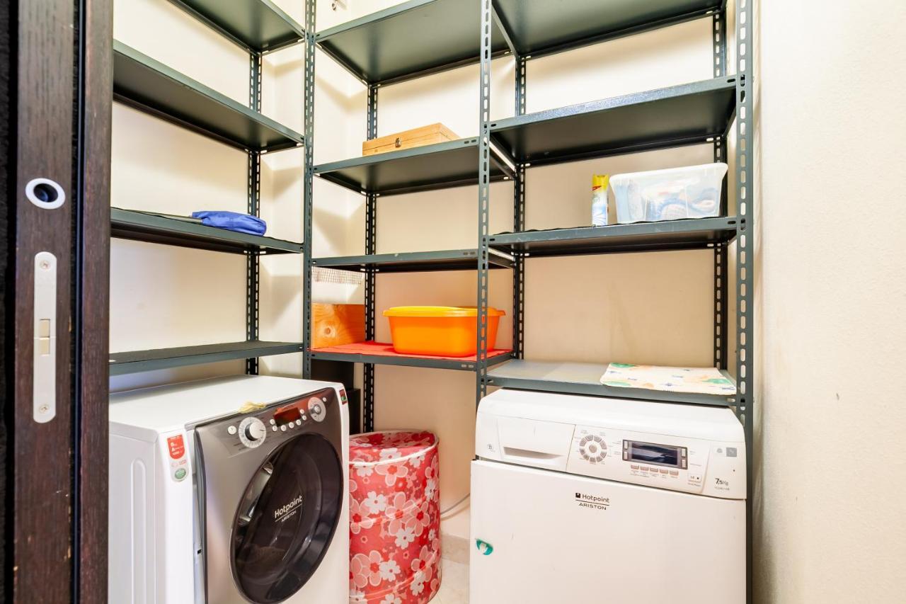 Beatrice Apartment Маса Екстериор снимка